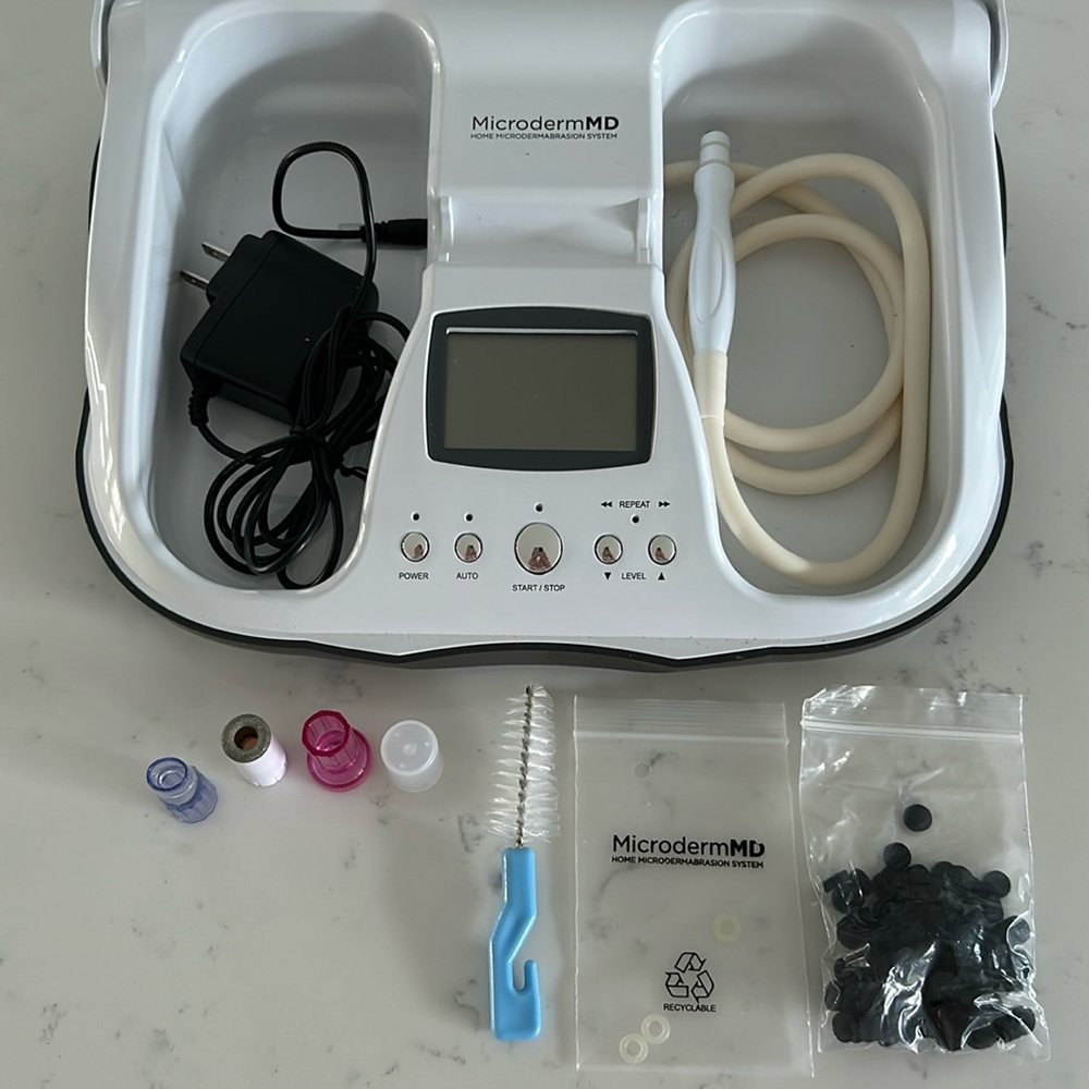 Trophy Skin MicrodermMD At Home Microdermabrasion System, White